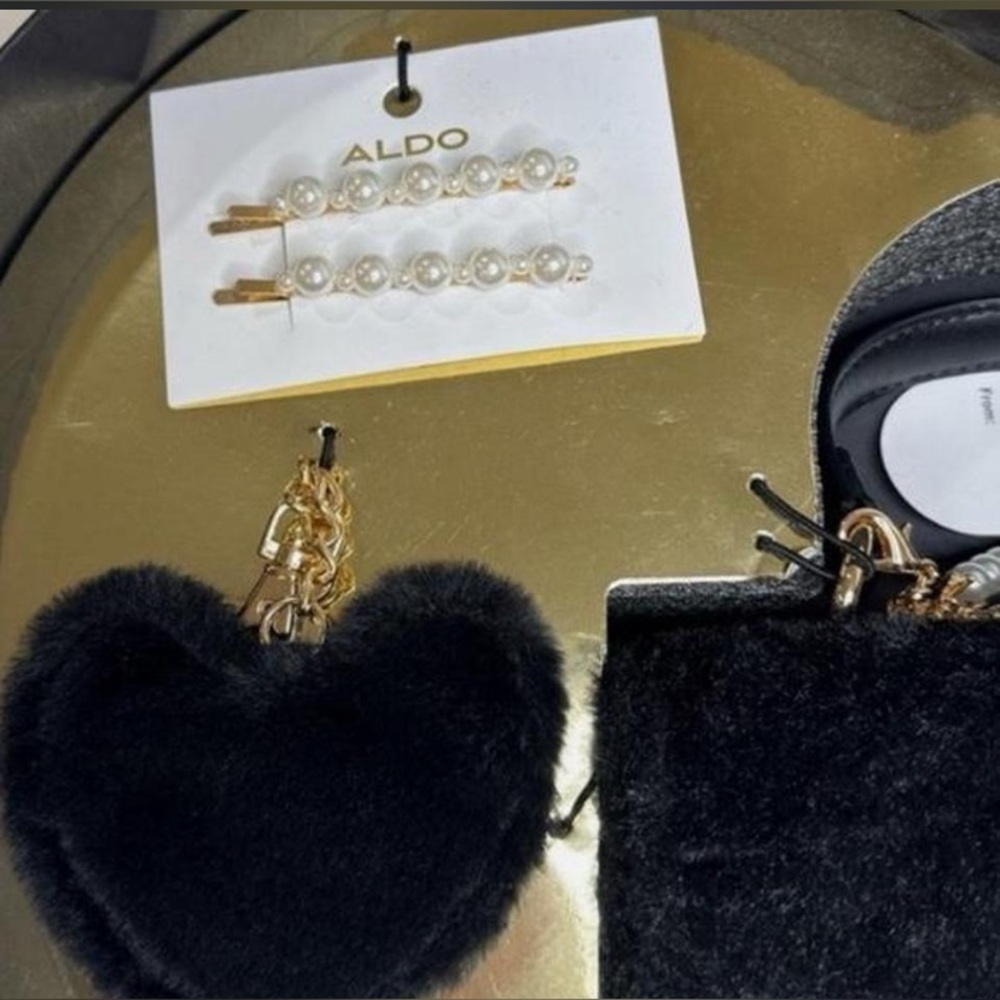 NIB ALDO Rossy Special Edition Heart Gift Set - Quilted Mini Bag & Accessories - Picture 4 of 6